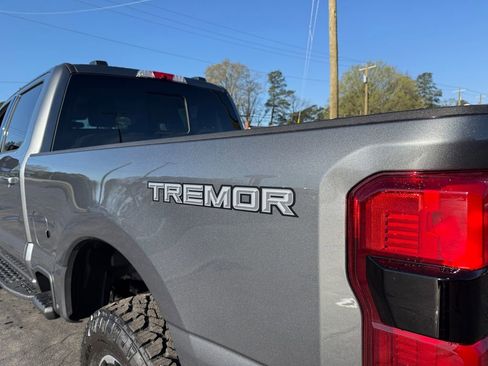 New 2026 Ford F250 XLT w/ XLT Premium Package AWD/4WD image 27