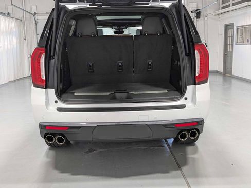 Used 2024 GMC Yukon Denali Ultimate image 42