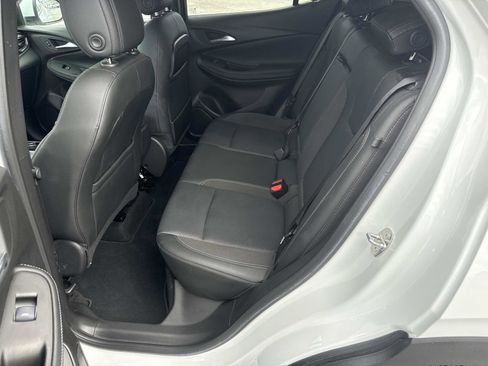Used 2022 Buick Encore GX Select FWD image 14