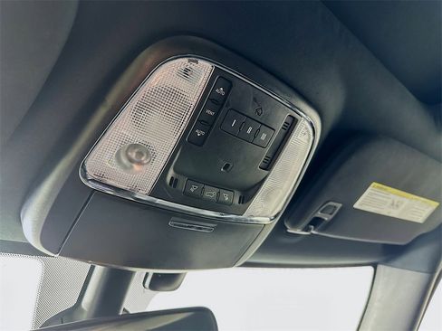 Used 2022 Jeep Grand Cherokee Limited w/ Tech Group image 31