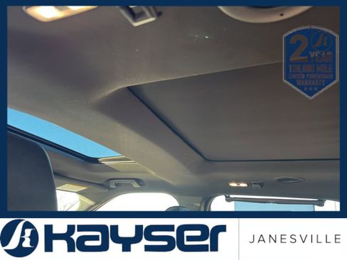 Used 2018 Ford Explorer XLT w/ Equipment Group 202A image 24