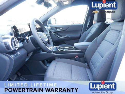 New 2026 Chevrolet Equinox LT image 14