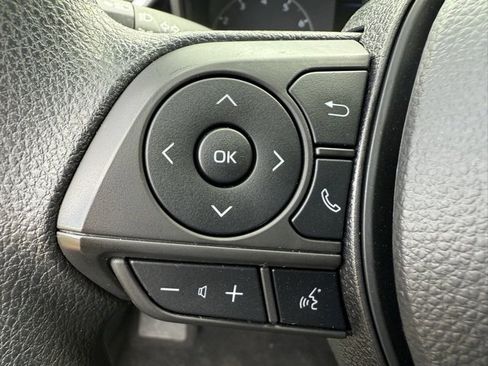 Used 2024 Toyota Corolla LE image 14