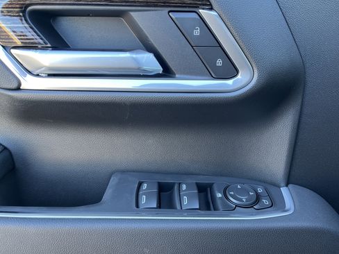 New 2026 GMC Sierra 1500 Elevation image 25