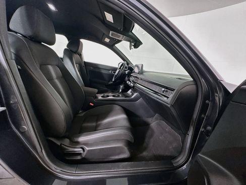 Used 2025 Honda Civic Sport image 29