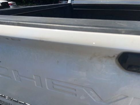 Used 2022 Chevrolet Silverado 2500 Custom w/ Gooseneck/5TH Wheel Package AWD/4WD image 6