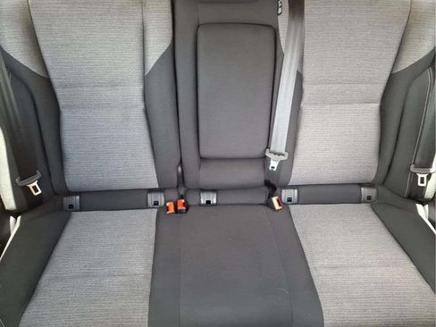Used 2022 Nissan Rogue SV FWD image 16