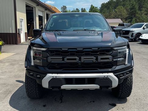 Used 2025 Ford F150 Raptor AWD/4WD image 9
