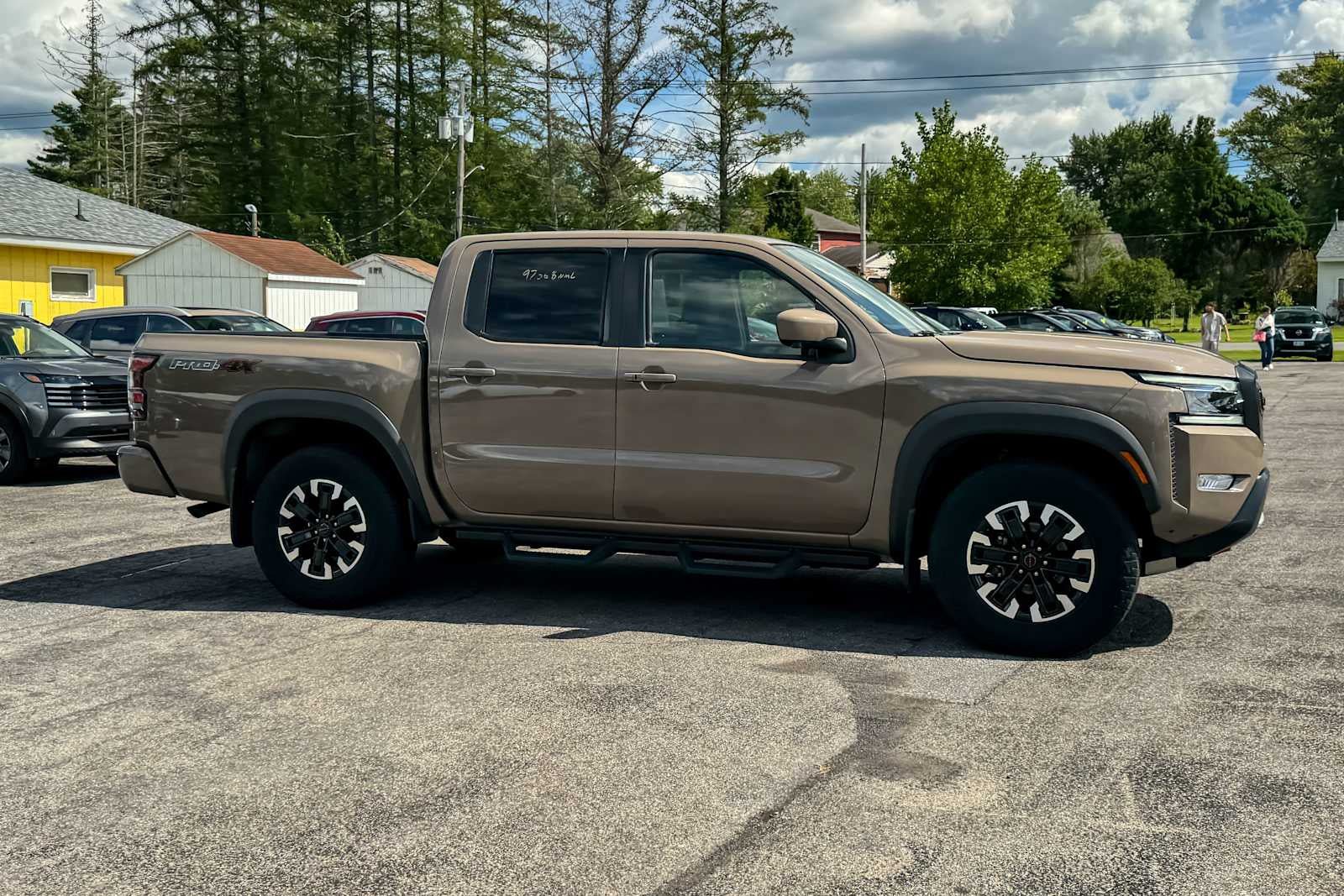 Certified 2023 Nissan Frontier PRO-4X w/ Pro Convenience Package AWD/4WD image 2