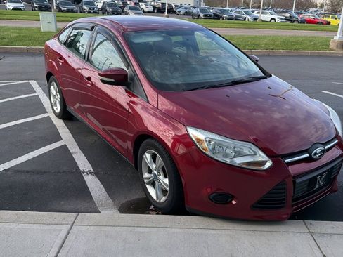 Used 2013 Ford Focus SE image 3