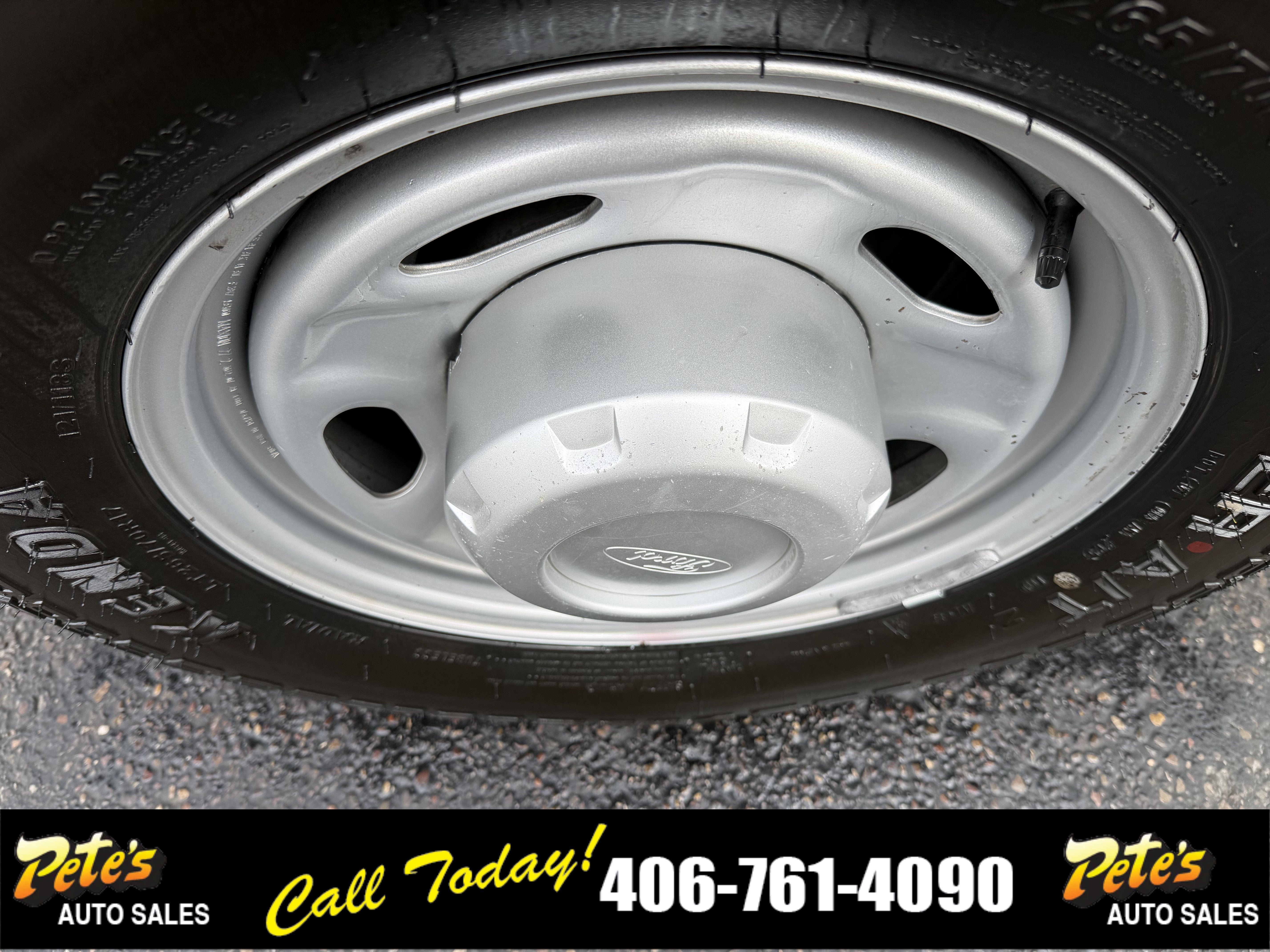 Used 2022 Ford F350 XL w/ Power Equipment Group AWD/4WD image 11