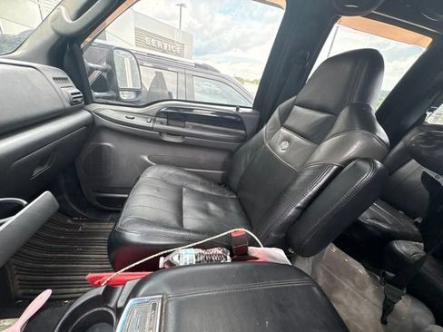 Used 2005 Ford F250 Lariat AWD/4WD image 36