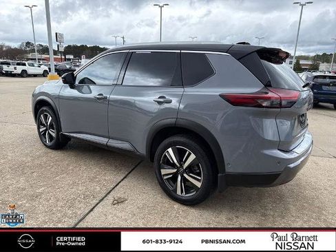 Certified 2024 Nissan Rogue SL w/ SL Premium Package FWD image 14