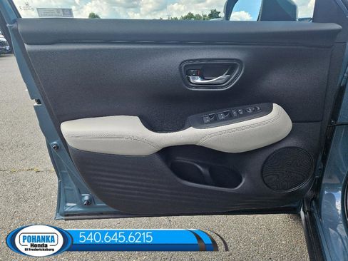 New 2026 Honda HR-V LX image 17