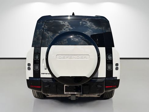 New 2026 Land Rover Defender 130 X image 4