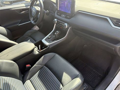 Used 2023 Toyota RAV4 XSE image 15