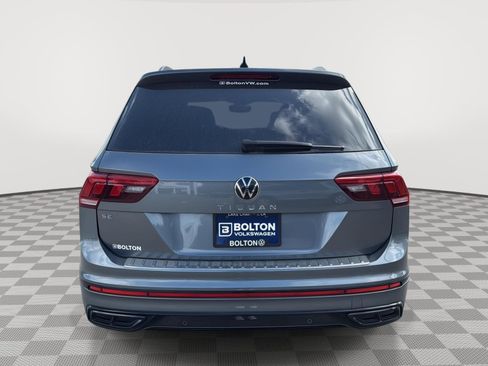 Used 2022 Volkswagen Tiguan SE R-Line image 4