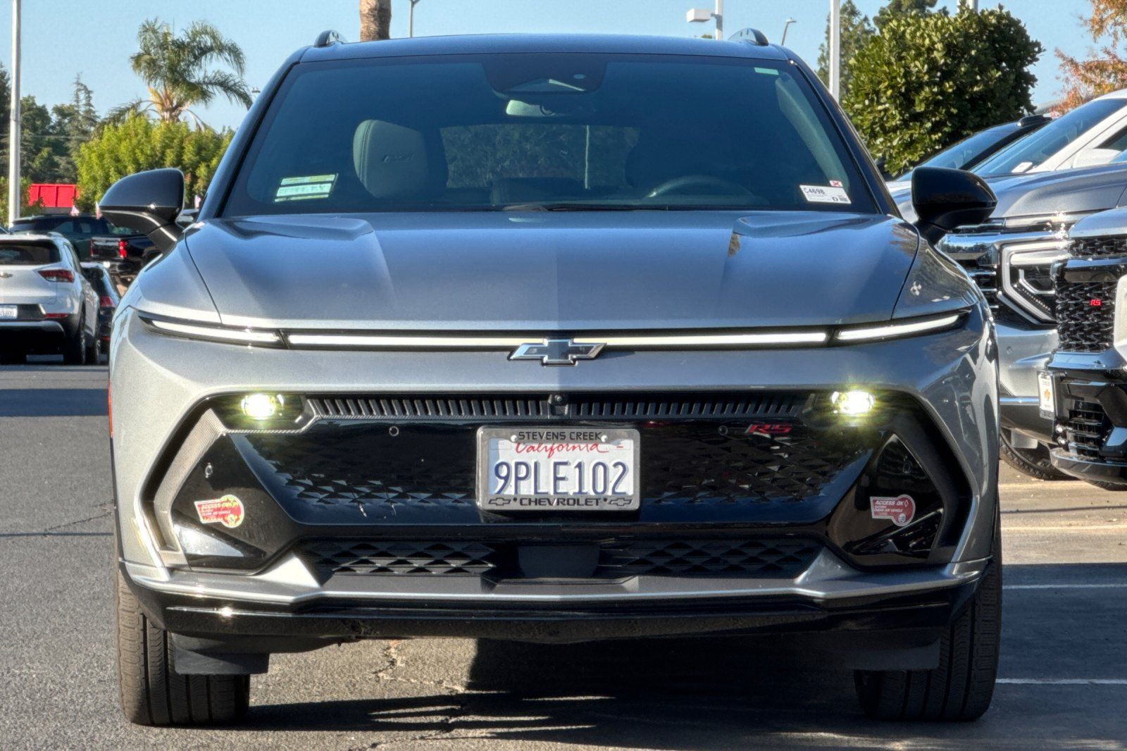 Used 2024 Chevrolet Equinox EV RS FWD image 10