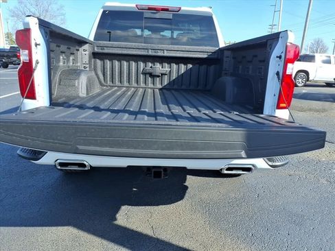New 2026 Chevrolet Silverado 1500 High Country image 15