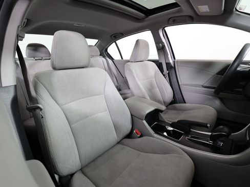 Used 2014 Honda Accord EX image 24