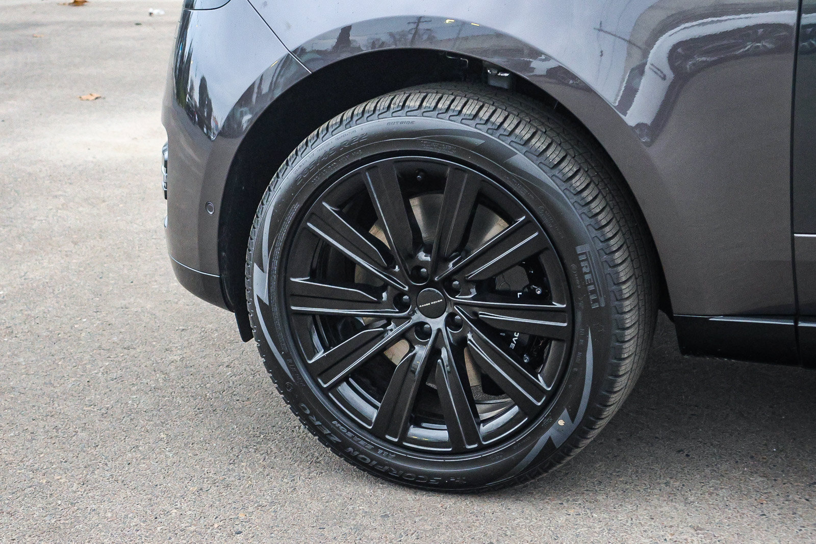 New 2026 Land Rover Range Rover SE AWD/4WD image 9