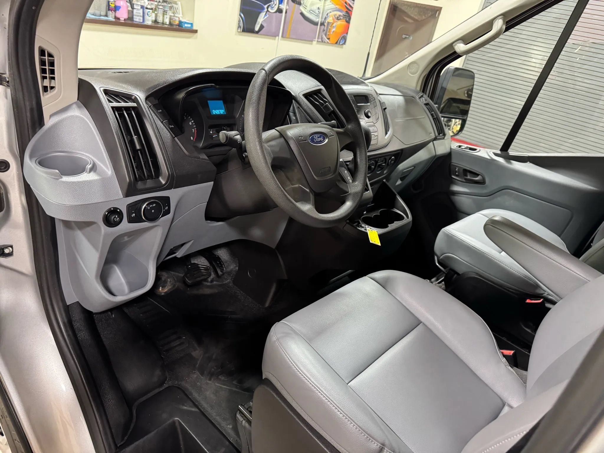 Used 2015 Ford Transit 350 148 Medium Roof RWD image 39