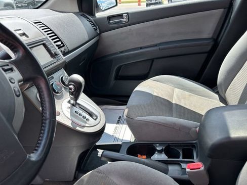 Used 2012 Nissan Sentra 2.0 SR w/ Special Edition Pkg FWD image 27