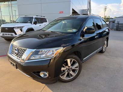 Used 2015 Nissan Pathfinder Platinum w/ Cargo Package