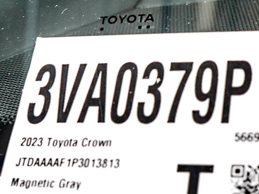 Used 2023 Toyota Crown AWD/4WD image 28