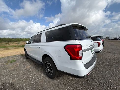 Used 2024 Ford Expedition Max XLT RWD image 13