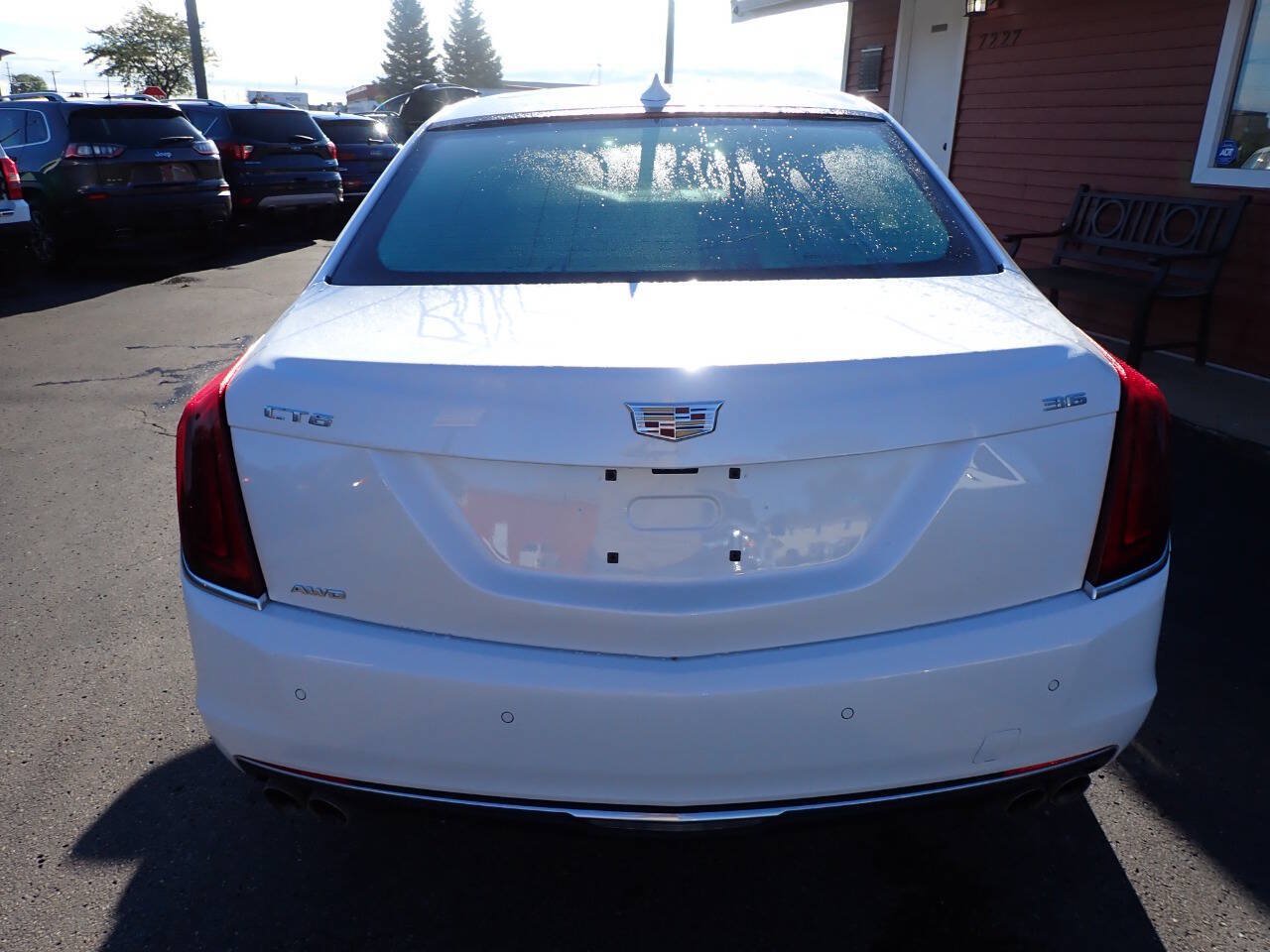 Used 2017 Cadillac CT6 Premium Luxury w/ Active Chassis Package AWD/4WD image 5