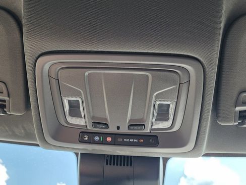 New 2026 GMC Sierra 1500 Elevation image 35