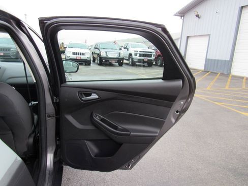 Used 2014 Ford Focus SE image 27