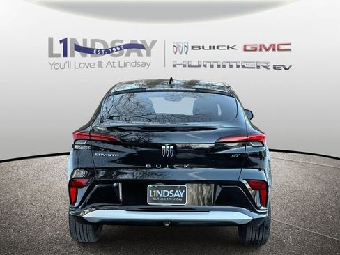 Certified 2024 Buick Envista Sport Touring w/ Convenience I Package image 3