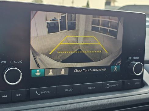 Used 2024 Honda Accord EX image 23
