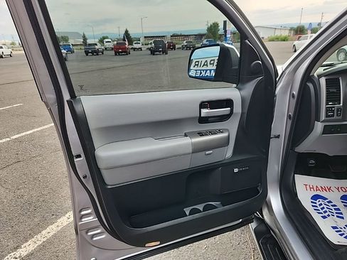 Used 2012 Toyota Sequoia Limited image 10