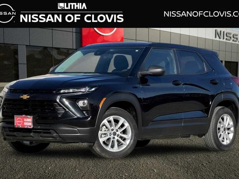 Used 2024 Chevrolet TrailBlazer LS w/ LS Convenience Package image 1