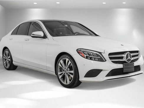Used 2020 Mercedes-Benz C 300 Sedan w/ Premium Package image 8
