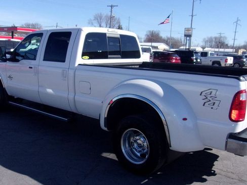 Used 2015 Ford F350 Lariat w/ Chrome Package image 2