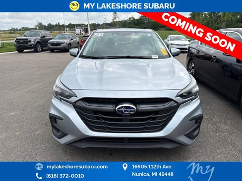Used 2025 Subaru Legacy Limited AWD/4WD image 2