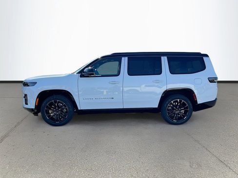 New 2026 Jeep Grand Wagoneer Summit AWD/4WD image 4