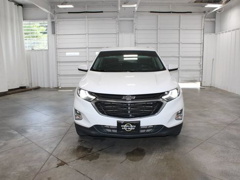 Used 2018 Chevrolet Equinox LT FWD image 4