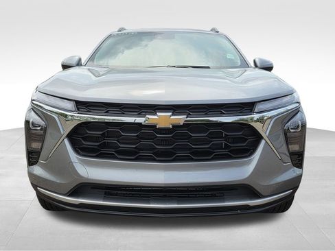 New 2026 Chevrolet Trax LT w/ Driver Confidence Package FWD image 27