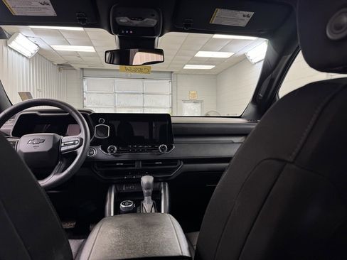 Used 2024 Chevrolet Colorado Trail Boss w/ Advanced Trailering Package image 23