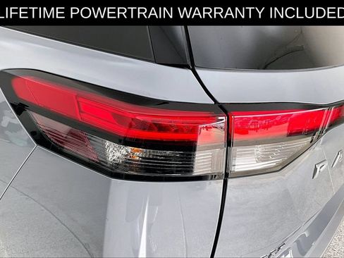 Used 2024 Nissan Pathfinder SL w/ SL Premium Package FWD image 40