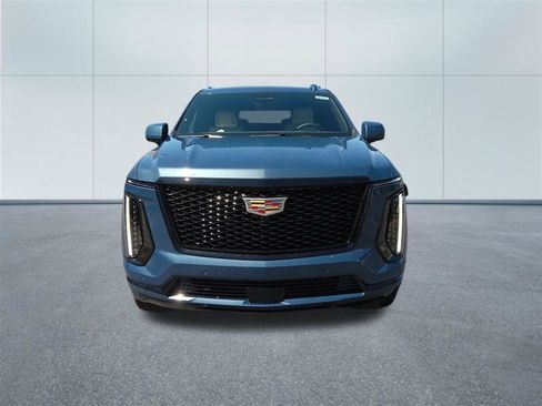 New 2026 Cadillac Escalade ESV Sport image 5