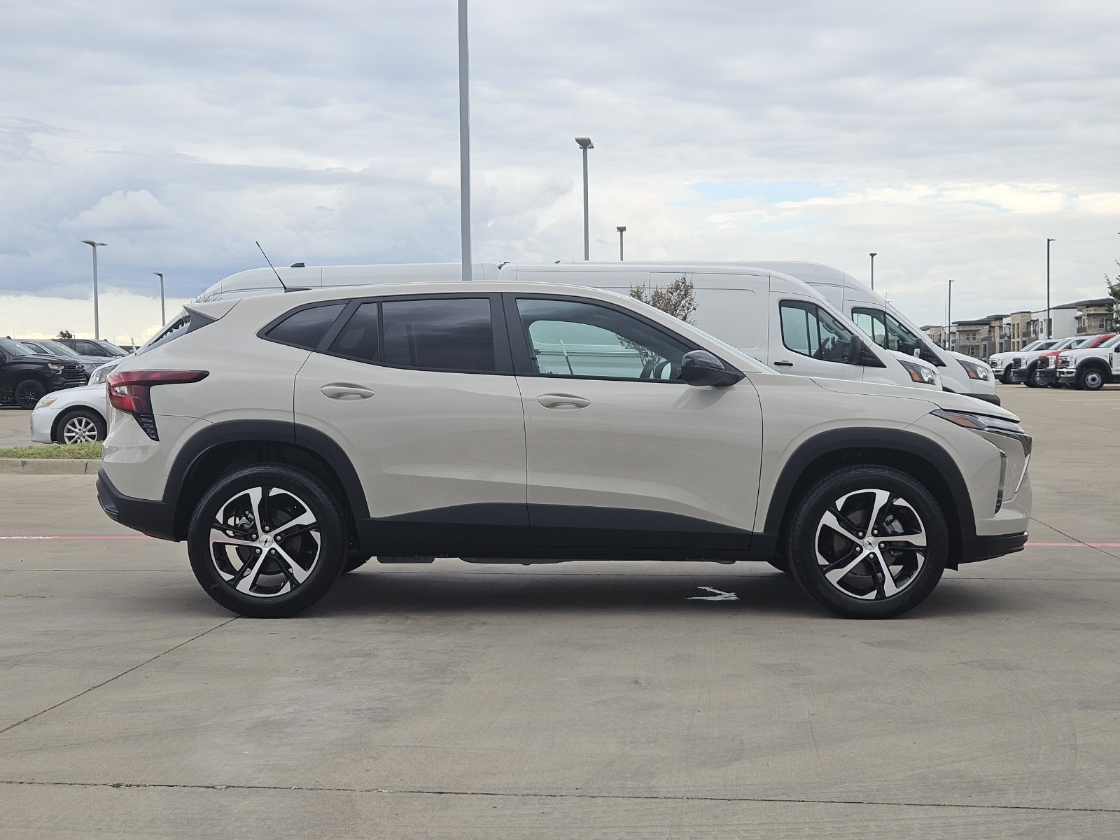 New 2026 Chevrolet Trax RS w/ Driver Confidence Package FWD image 7