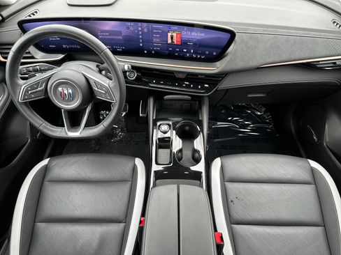 Used 2025 Buick Envision Sport Touring image 13
