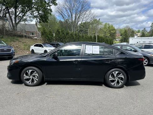 Used 2025 Subaru Legacy Premium w/ Popular Package #1A AWD/4WD image 2