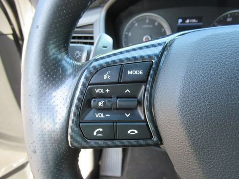 Used 2018 Hyundai Sonata Limited w/ Cargo Package FWD image 27
